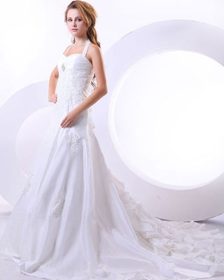 Custom Made Around The Neck Strap Appliques wedding dress For birdal , girls , womens