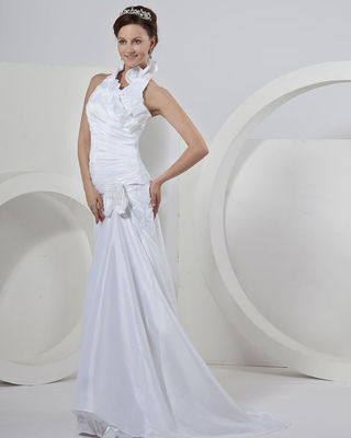 Un bon prix. Sans manche chic autour du cou Gauze Wedding Dresses avec le train de cour, ivoire en ligne