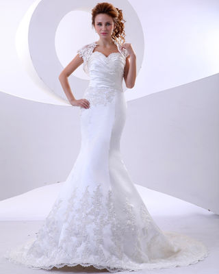 Harga yang bagus Perawan laut elegan Bunga renda Halter leher gaun pengantin dengan lengan pendek daring