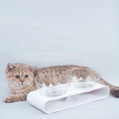 Un bon prix. Cat Food Bowl pour le soulagement de l'ensemble de bols d'aliment pour animaux familiers et d'eau de fatigue de favori de 2 en ligne